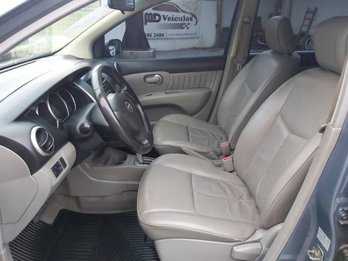 Imagem 9 de 14 de Nissan Livina Sl 1.8 16v