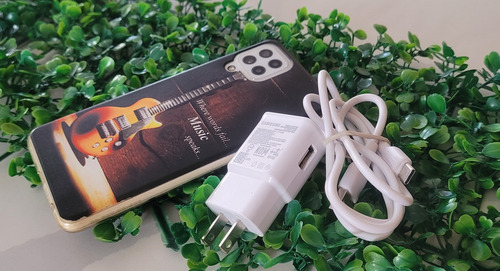 Samsung Galaxy A22 64gb Blanco Funda Y Cargador Inlcuidos Blanco (Usado)