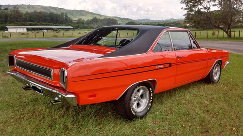 Dodge Charger R/t V8 Carangas Garage