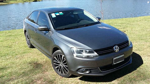 Volkswagen Vento 2.0 Sportline Tsi 200cv 2012
