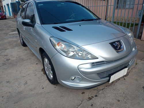 Imagen 2 de 14 de Peugeot 207 2012 1.4 Sedan Xs