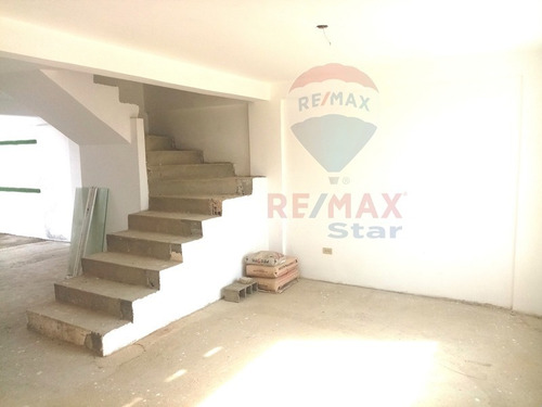 Imagen 5 de 8 de Venta De Townhouse Con Apliación En Obra Gris Ubicado En La Piedad Norte, Palavecino