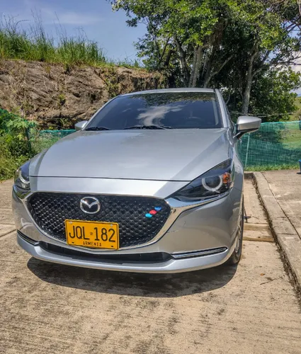 Mazda 2 Sedan 1.5 Grand Touring At