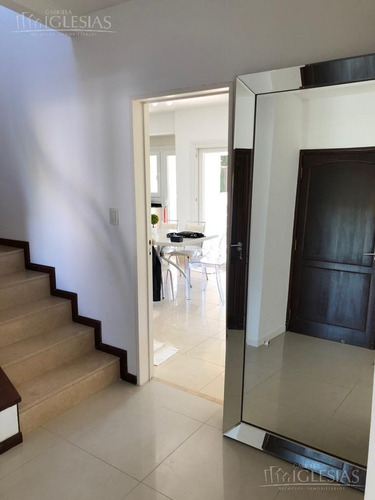 Imagen 4 de 30 de Casa - Los Castores En Venta