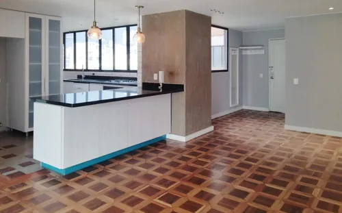Apartamento En Arriendo/venta En El Nogal. Cod A10110086