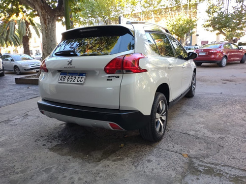 Imagen 1 de 9 de Peugeot 2008