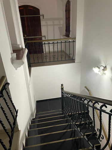 Casa De 4 Hab, Una En Suite