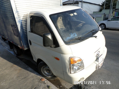 Imagem 3 de 15 de Hunday Hr Bau Raridade Top