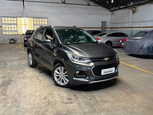 Imagen 5 de 19 de Chevrolet Trucker Awd Premier +