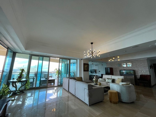 Apartamento En Malecon Center Piso Alto Frente Al Mar Consta 362m2 De 3 Habitaciones 