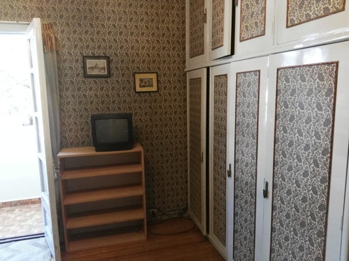 Alquiler De Habitación En Casa De Familia Leer Descripción