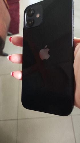 I-phone 12 64 Gb Batería Al 79 % Detalle En El Templado Negro (Usado)