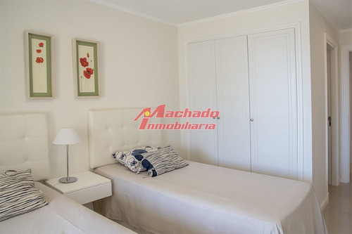 Imagen 23 de 30 de Apartamento En Venta De 3 Dormitorios En Playa Brava