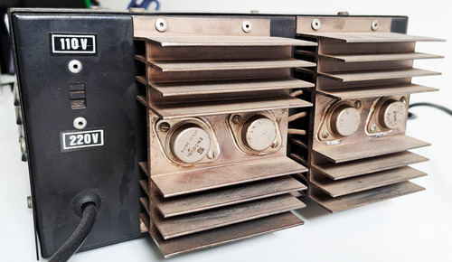 Fonte De Alimentação Tks *p/ Rádio Px ( 20a 20v *bivolt) (Usado)