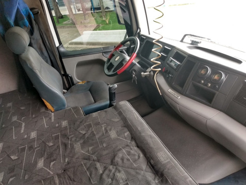 Volkswagen Constellation 19.320 4x2