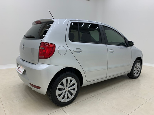 Volkswagen Fox Fox 1.0 Mi Total Flex 8v 5p 2013/2013