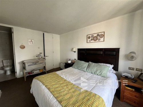 Depto. En Venta De 2d/2b En Ñuñoa Cercano A Metro Eyzaguirre