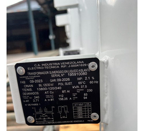Transformador Monofasico De 37,5kva 13.800v/240-120v Caivet