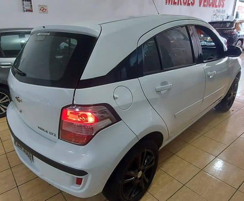 Imagem 8 de 11 de Chevrolet Agile 1.4 Mpfi Ltz 8v Flex 4p Automatizado