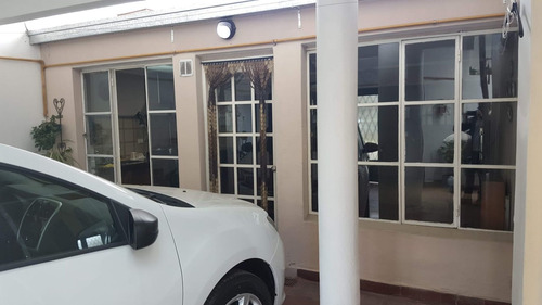 Imagen 8 de 30 de Casa En Tolosa Con Terraza