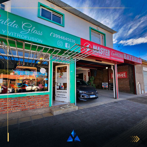 Amplio Local Comercial/ Residencial En Venta| Nqn