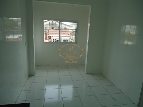 Casa Com 2 Dormitório(s) Localizado(a) No Bairro Vila São Jorge Em Santos / Santos - 5576