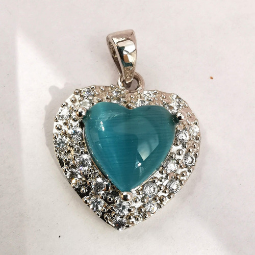 Imagen 3 de 5 de Dije Con Piedra Ojo De Gato Y Zirconias Plata Laminada .925