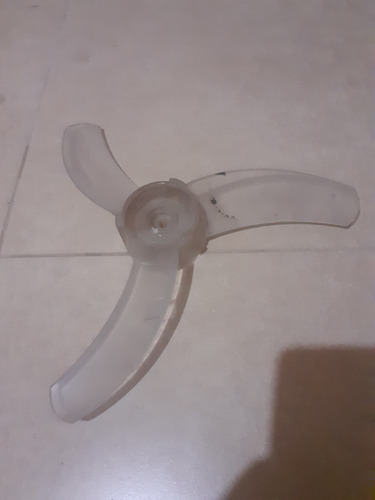 Vendo Paleta De Ventilador Marca Liviana De Mesa Modelo Vsoc