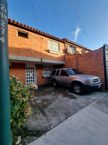 Casa En Venta En Llano Alto, Carmel, Carrizal, Miranda Va