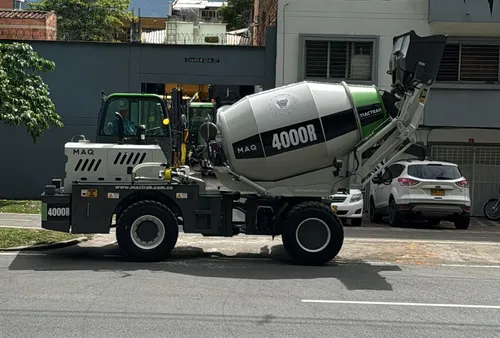 Autohormigonera 4000r (4.0 M³) | Mezcladora De Concreto