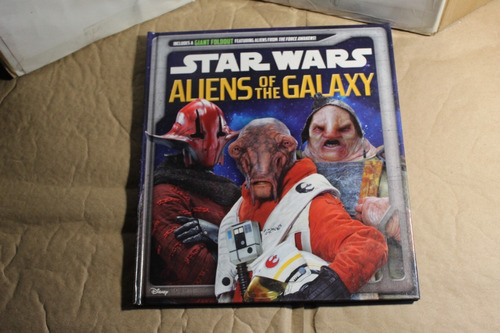 Libro Star Wars Disney Aliens Galaxia Color Wookie Lucas