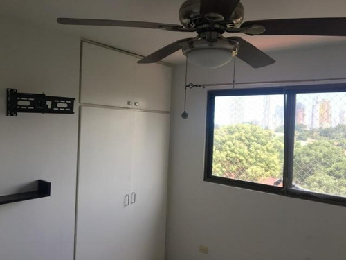 Imagen 5 de 14 de Venta De Apartamento En Ph Parques De Versalles 20-3668