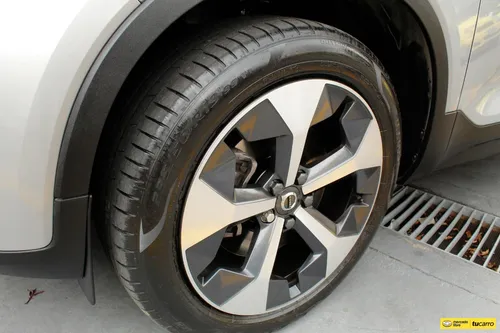Volvo XC40 2.0 B4 Hibrida At 4x2