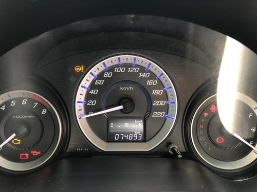 Imagem 14 de 15 de Honda City 1.5 Lx 2014