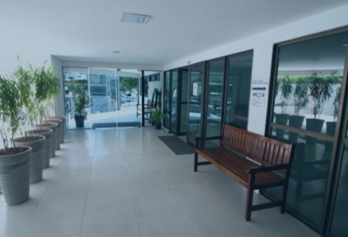 Vendo Apartamento No Recife, 01 Quarto, Varanda, Central Gás