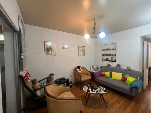 Se Vende Amplio Departamento