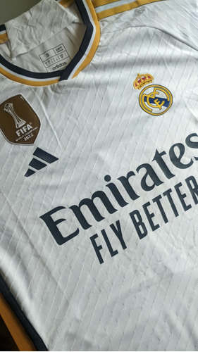 Camiseta Real Madrid 23-24 Versión Fan Y Jugador 