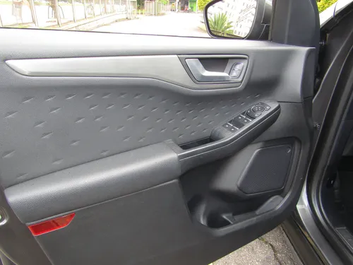 Ford Escape 2.0 Titanium At 4x4