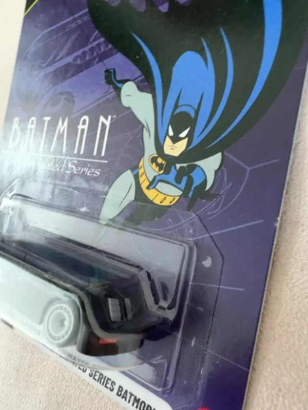 Hot Wheels Premium Batman The Animated Series Batmobile Preto