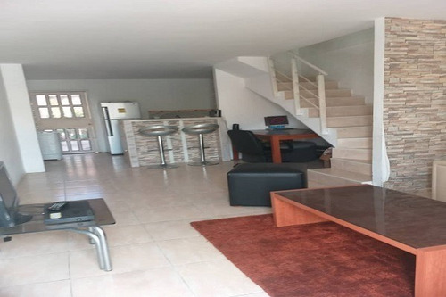 Imagen 8 de 17 de Asein919 Vende Lindo Townhouses En Parque Valencia