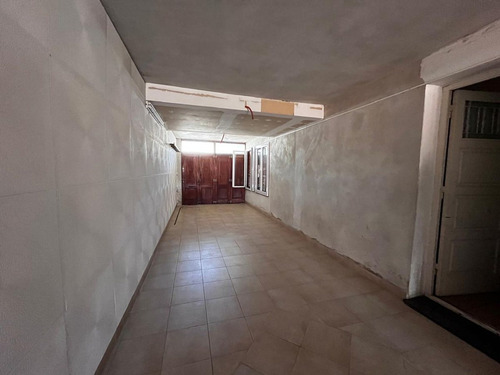 Se Vende Importante Casa En Centro 2