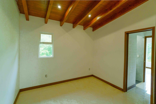 Moderna Residencia Nueva En Rancho San Diego, Ixtapan De La Sal - Pueblo Mágico