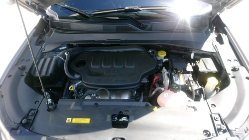 Imagem 2 de 12 de Jeep Compass 2020 2.0 Longitude Flex Aut. 5p