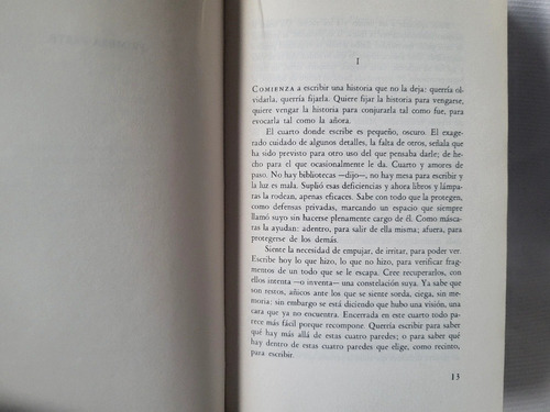 Imagen 8 de 9 de En Breve Carcel Sylvia Molloy Seix Barral 1° Edicion