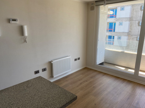 Collao 400, Arriendo Departamento Con Estacionamiento
