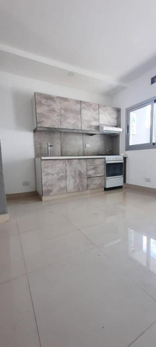 Imagen 5 de 7 de Venta Excelente Duplex 3 Ambientes - Florida 1627