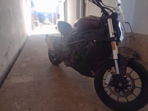 Imagen 14 de 18 de Benelli 502 C
