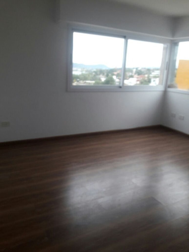 Complejo A La Venta En Villa Del Lago
