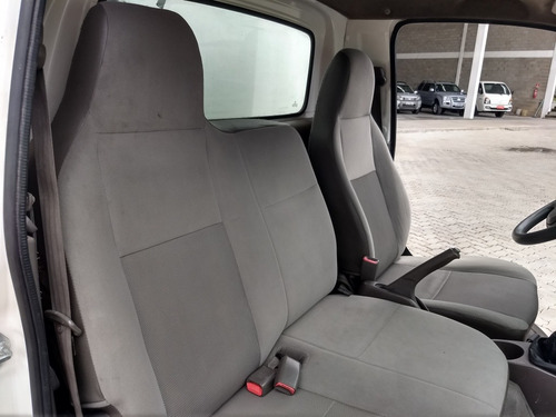 Hyundai Hr 2.5 Hd Cab. Curta S/ Carroceria Tci 2p 2013