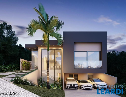 Imagem 2 de 15 de Casa Em Condomínio - Residencial New Ville - Sp - 638474